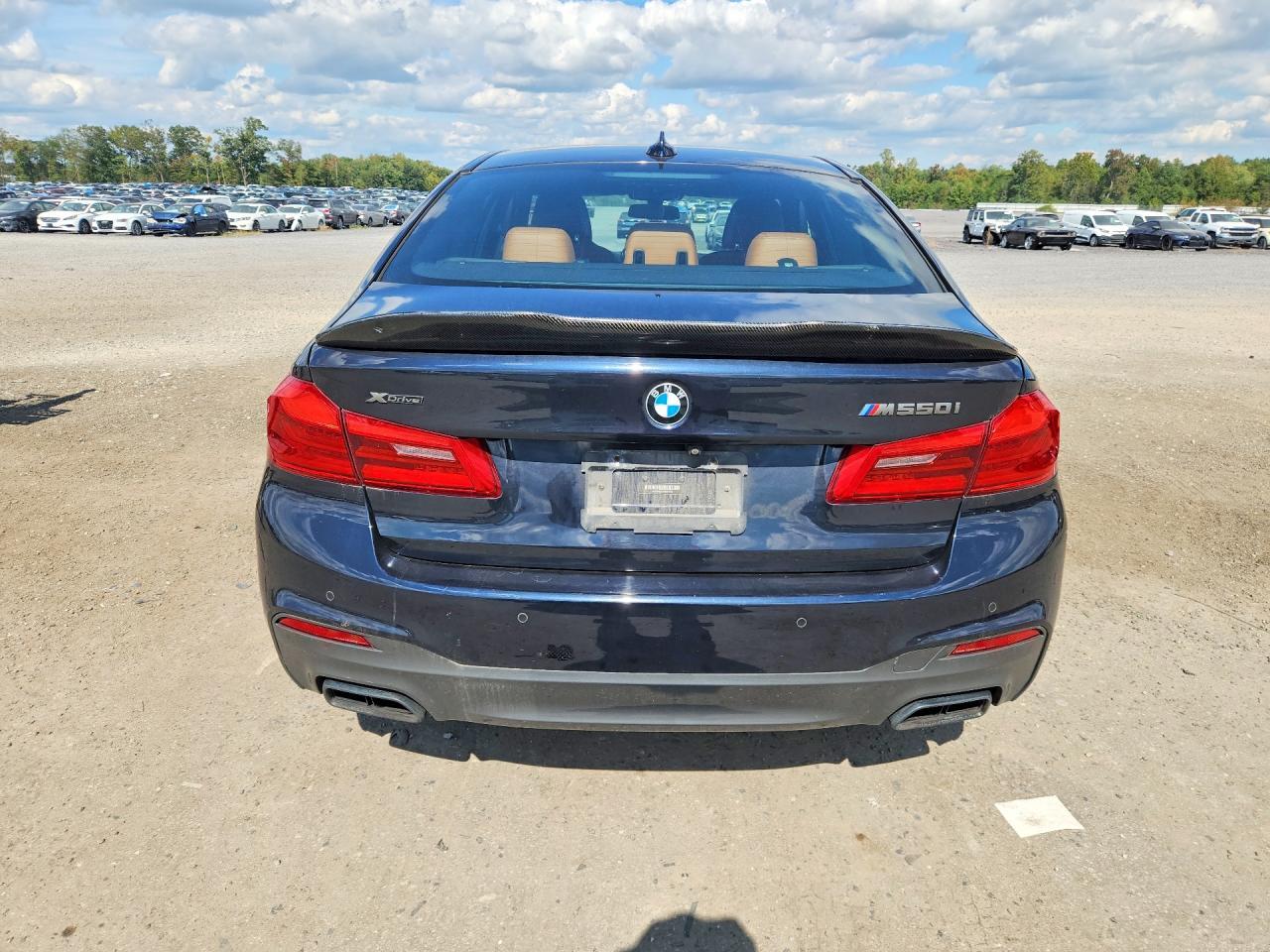 2019 BMW Seria 5 M550i - zdjęcie 6