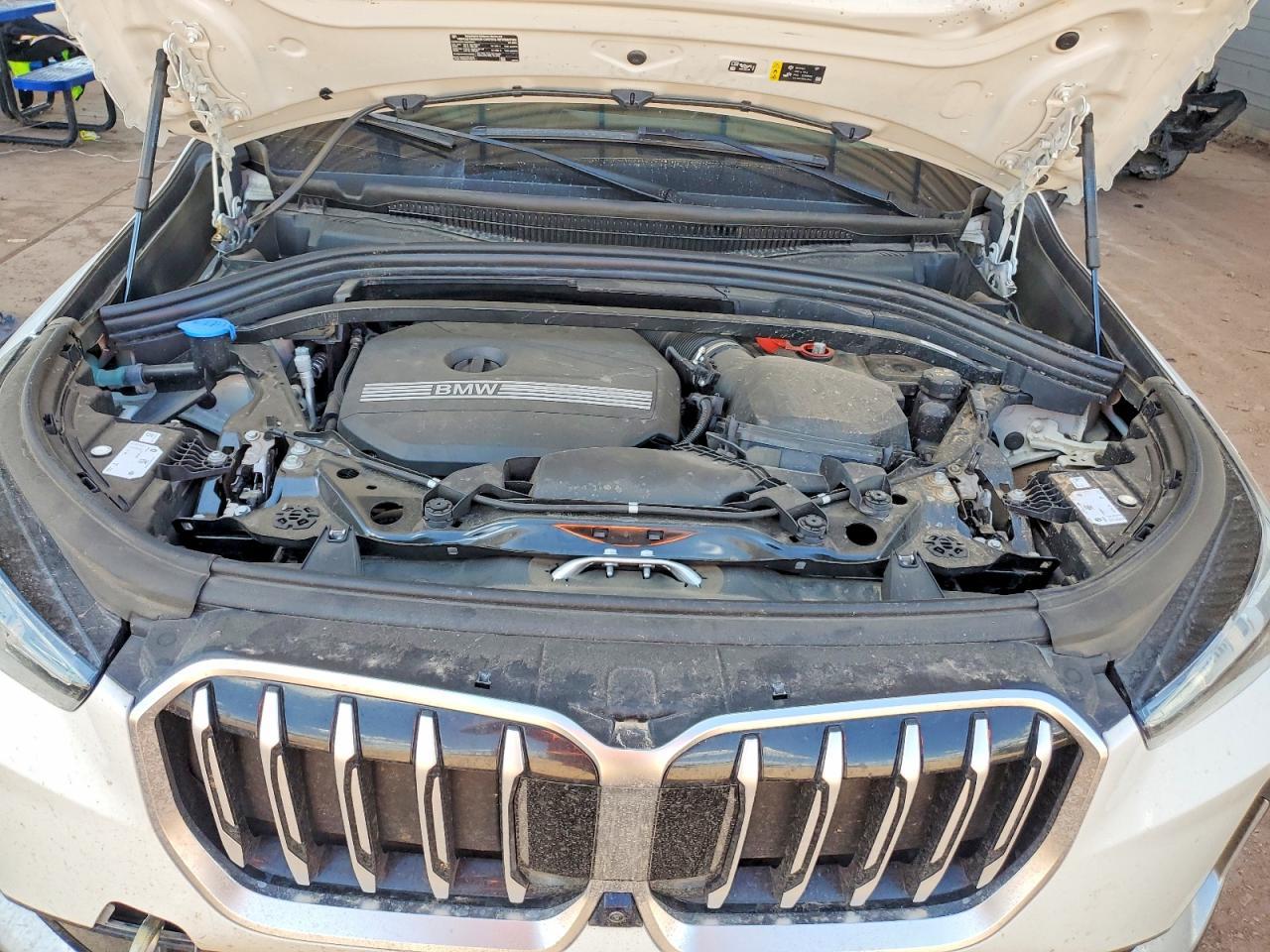 2023 BMW X1 xDrive28I - zdjęcie 11