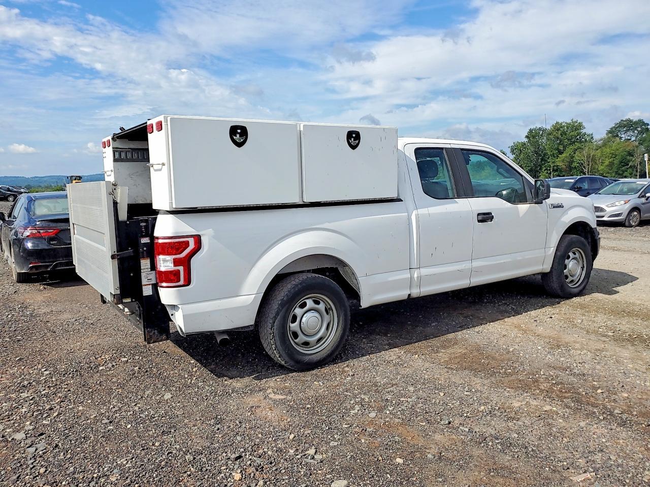 2018 Ford F150 Super Cab - zdjęcie 3