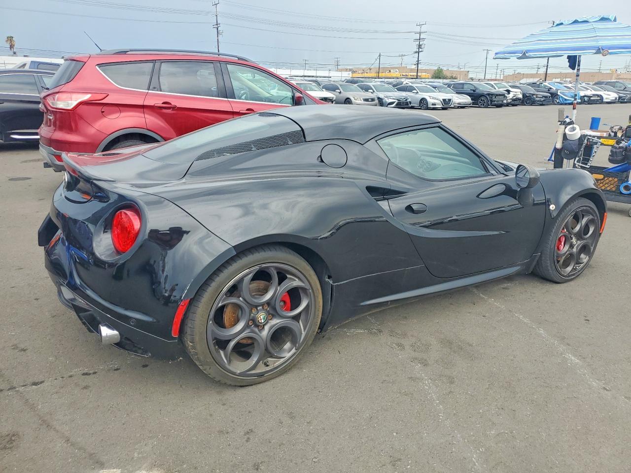 2015 Alfa Romeo 4C - zdjęcie 3