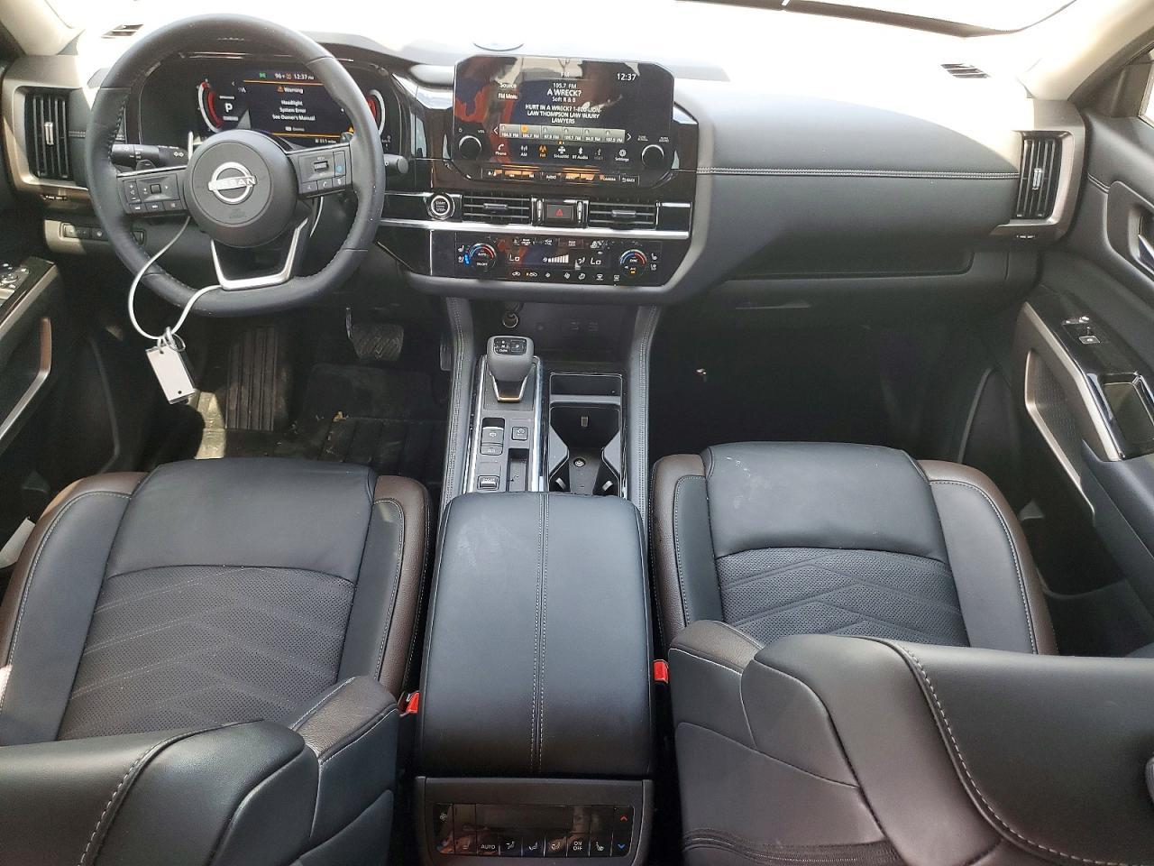 2024 Nissan Pathfinder Platinum Fwd - zdjęcie 8