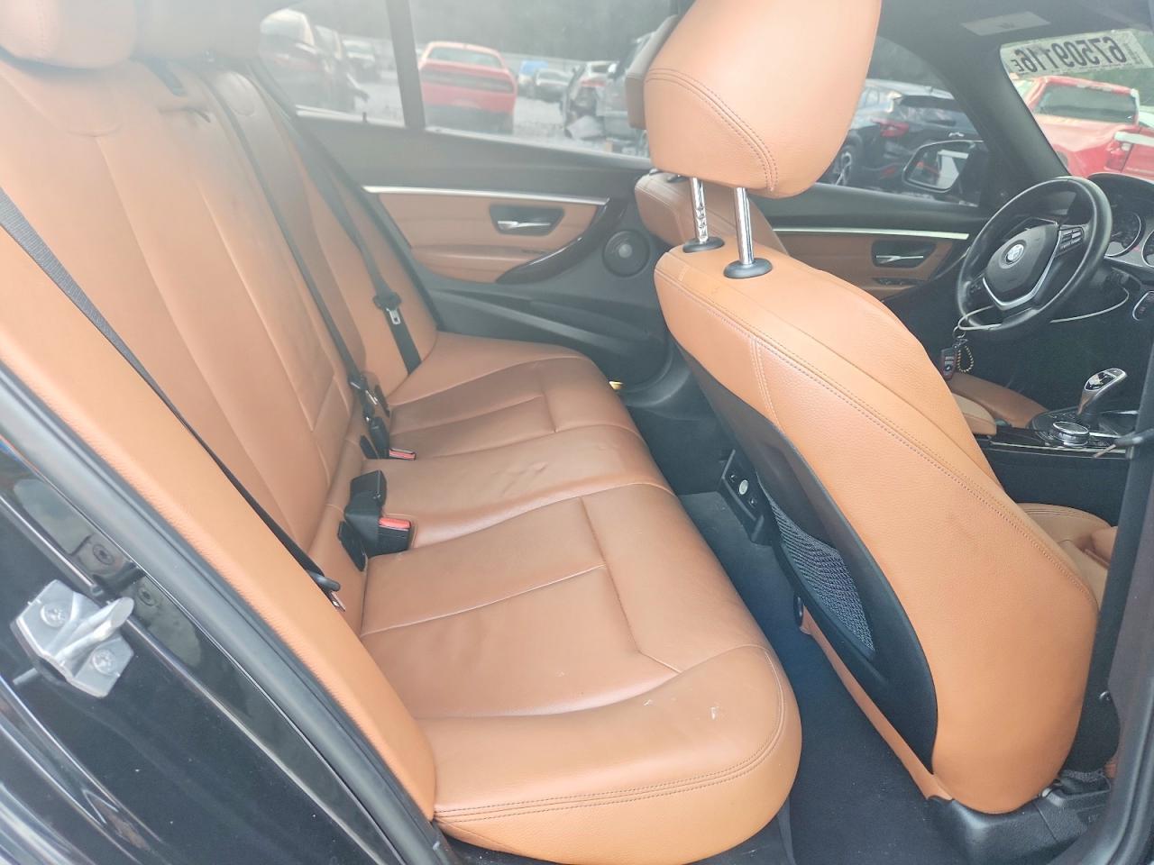 2016 BMW Seria 3 340i - zdjęcie 10