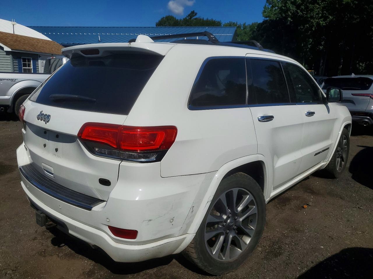 2017 Jeep Grand Cherokee Overland - zdjęcie 3