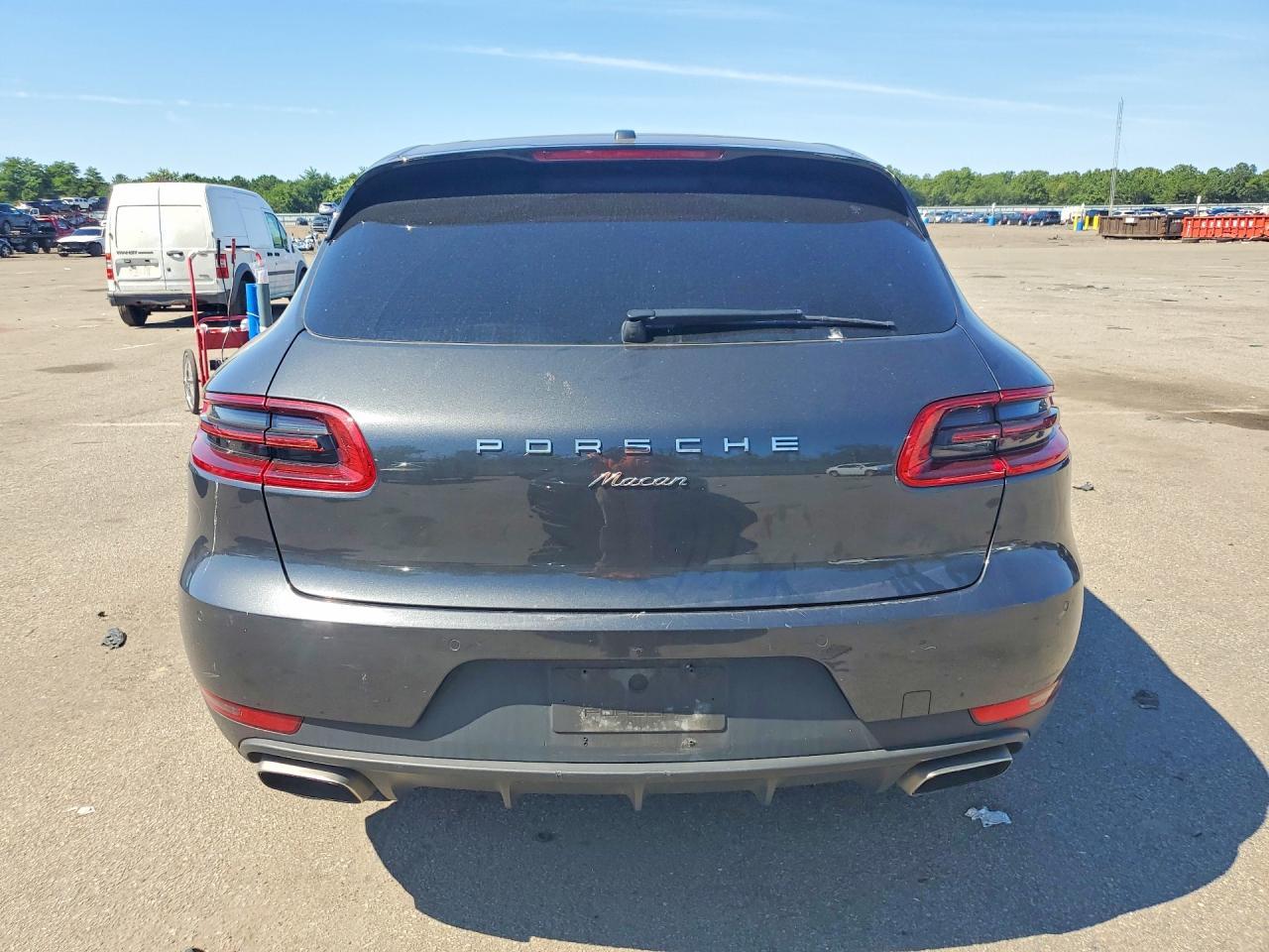 2017 Porsche Macan - zdjęcie 6