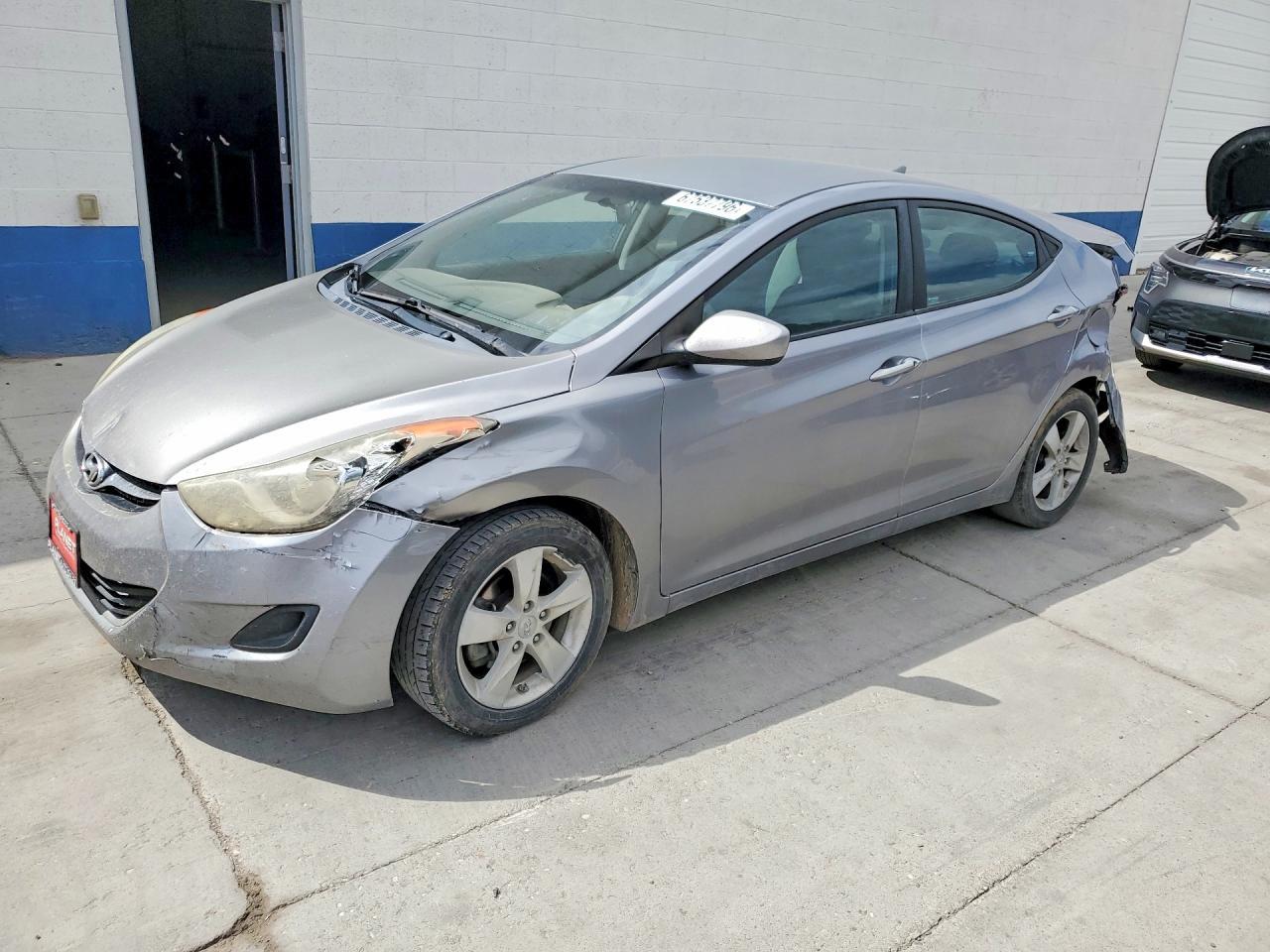 2013 Hyundai Elantra Coupe Gs - zdjęcie główne