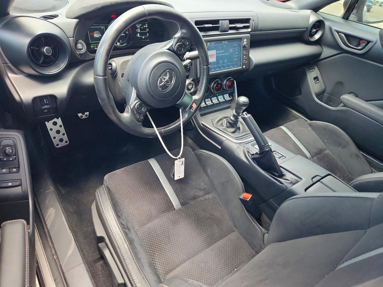 2024 Toyota Gr 86 Premium - zdjęcie 8