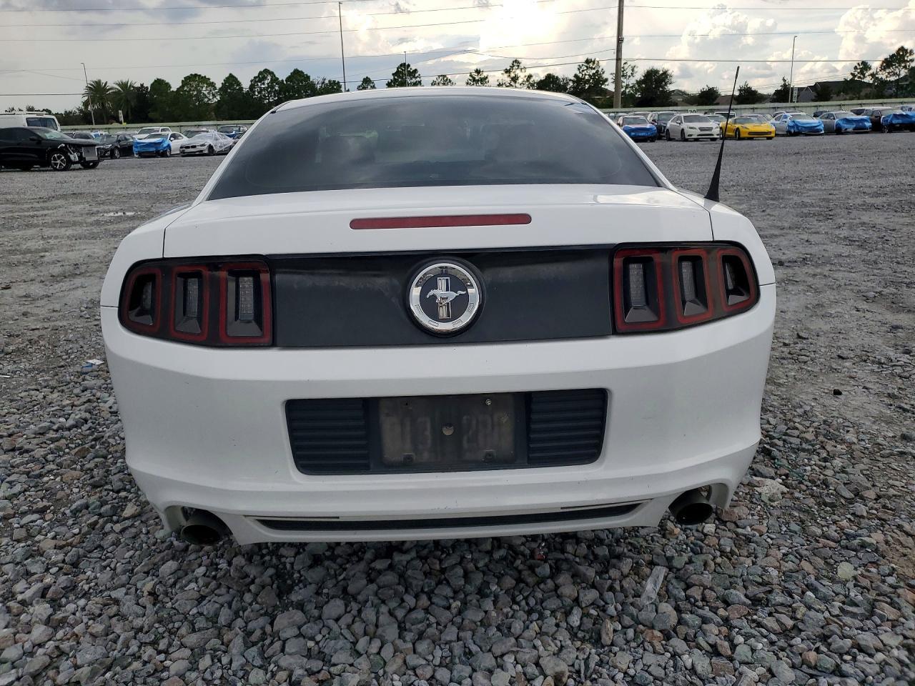 2014 Ford Mustang - zdjęcie 6