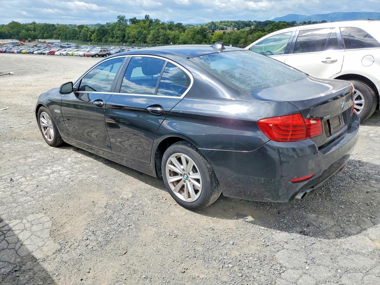 2014 BMW Seria 5 528i - zdjęcie 2