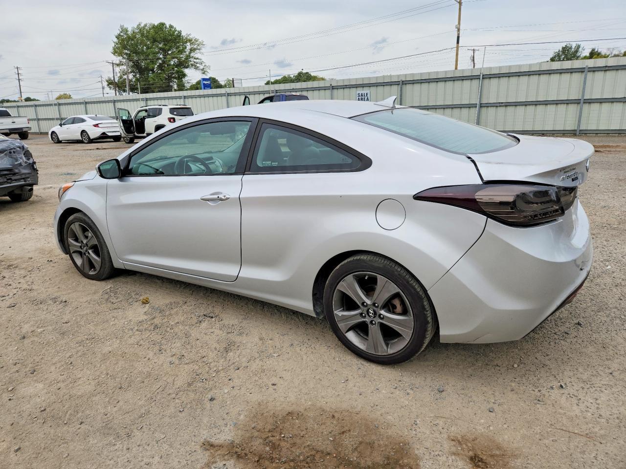 2013 Hyundai Elantra Coupe Se - zdjęcie 2