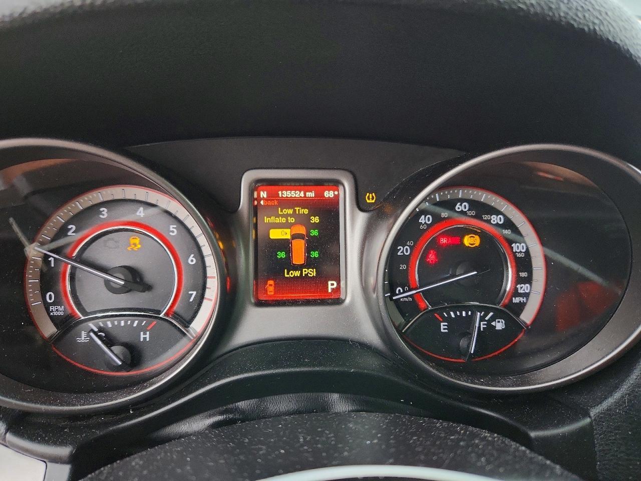 2017 Dodge Journey Crossroad - zdjęcie 9