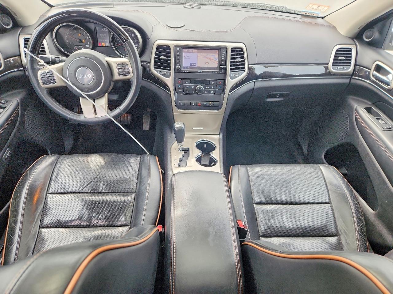 2013 Jeep Grand Cherokee Overland - zdjęcie 8