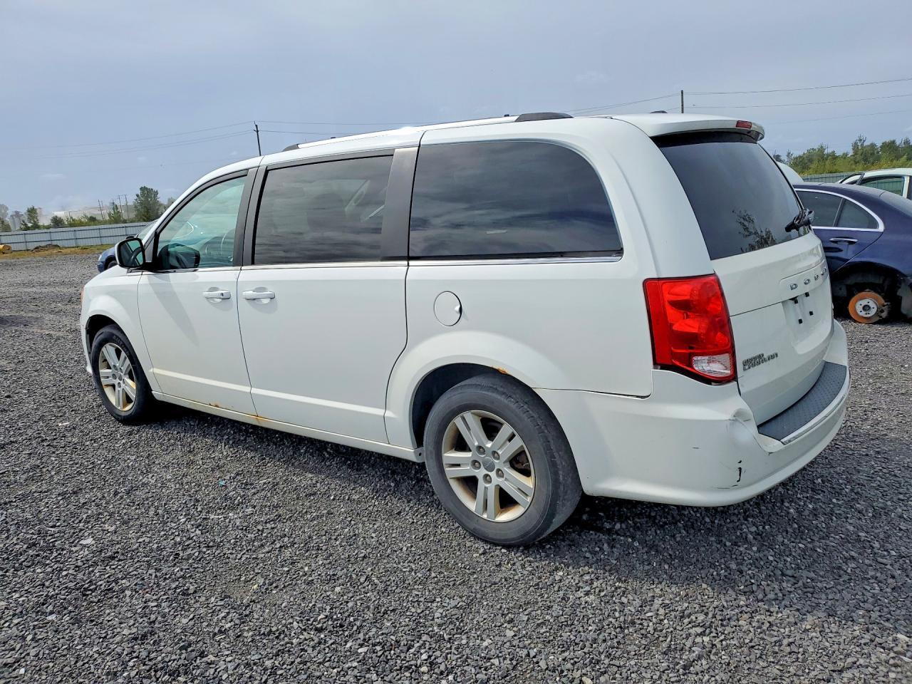 2018 Dodge Grand Caravan Crew - zdjęcie 2