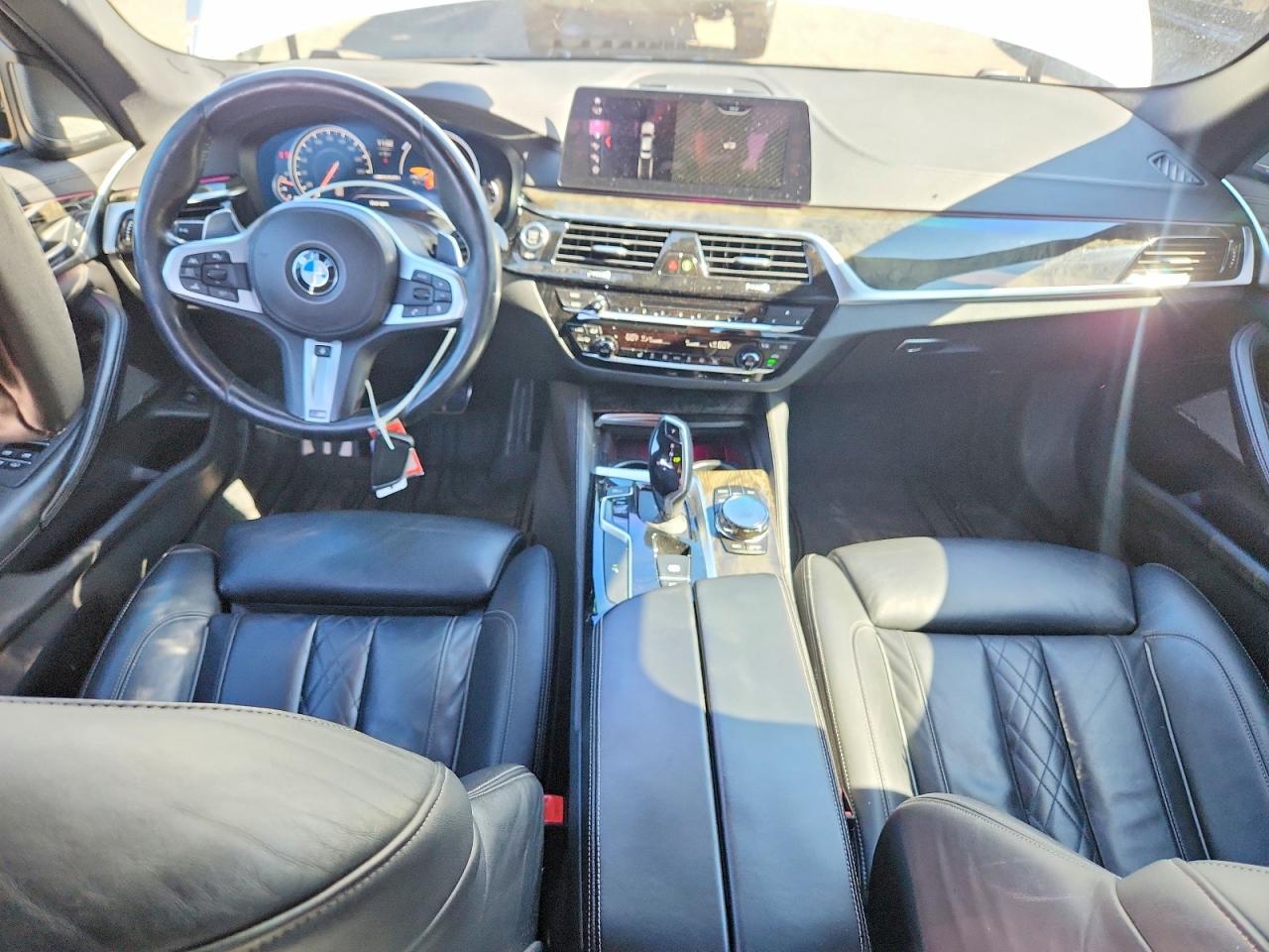 2018 BMW M550Xi - zdjęcie 8