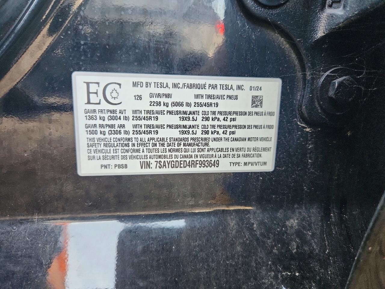 2024 Tesla Model Y - zdjęcie 13