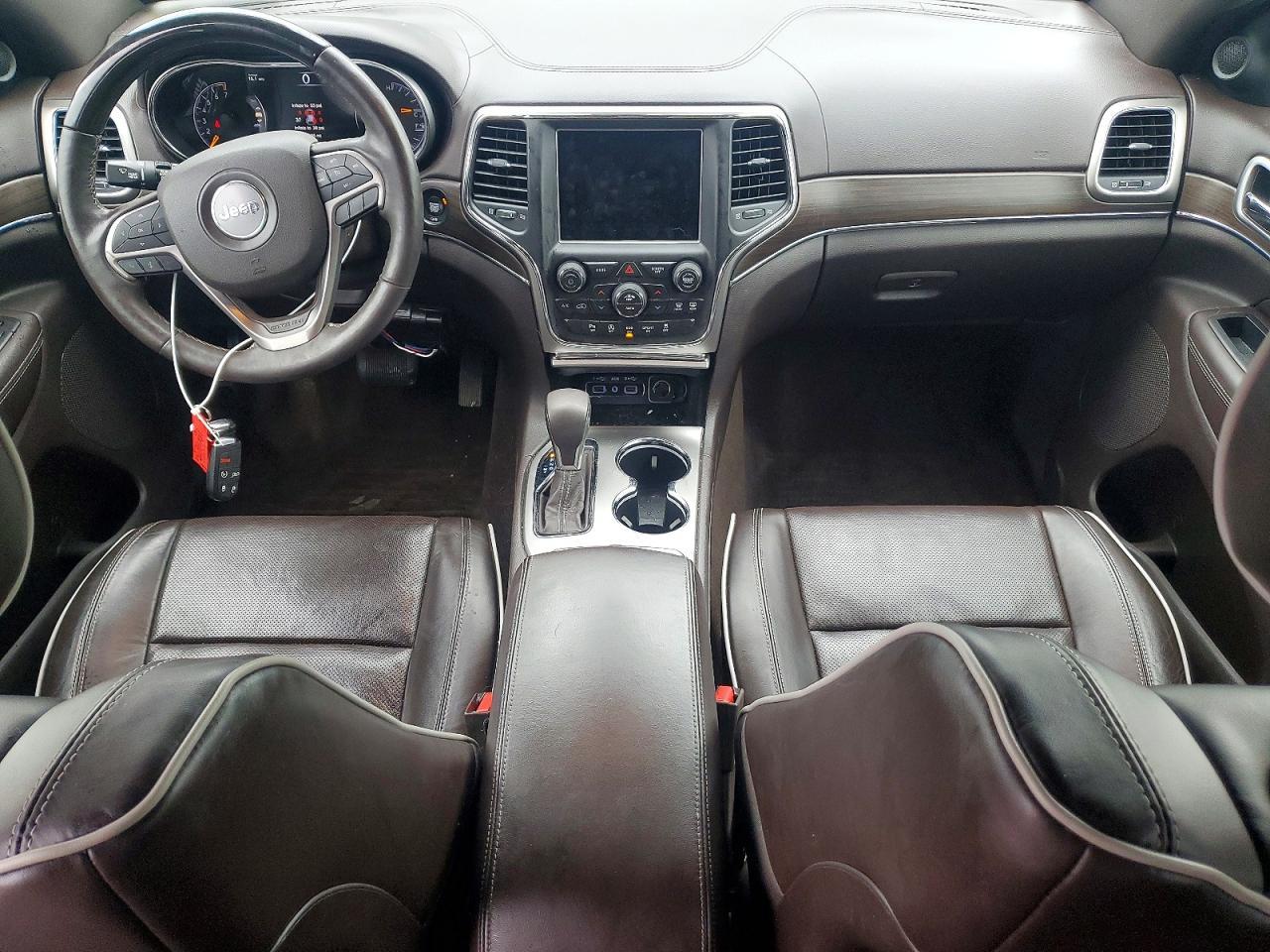 2018 Jeep Grand Cherokee Overland - zdjęcie 8