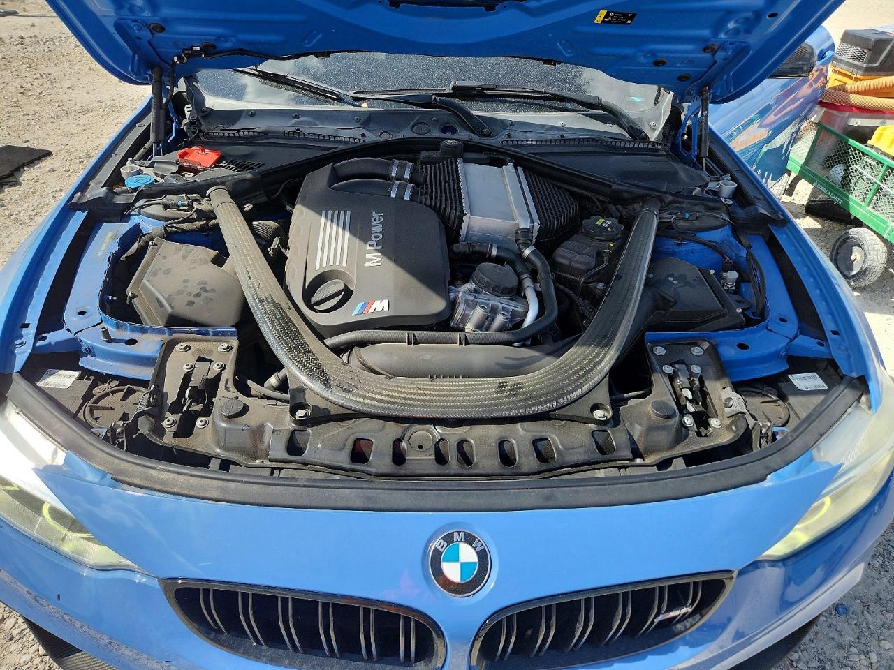2017 BMW M4 - zdjęcie 11