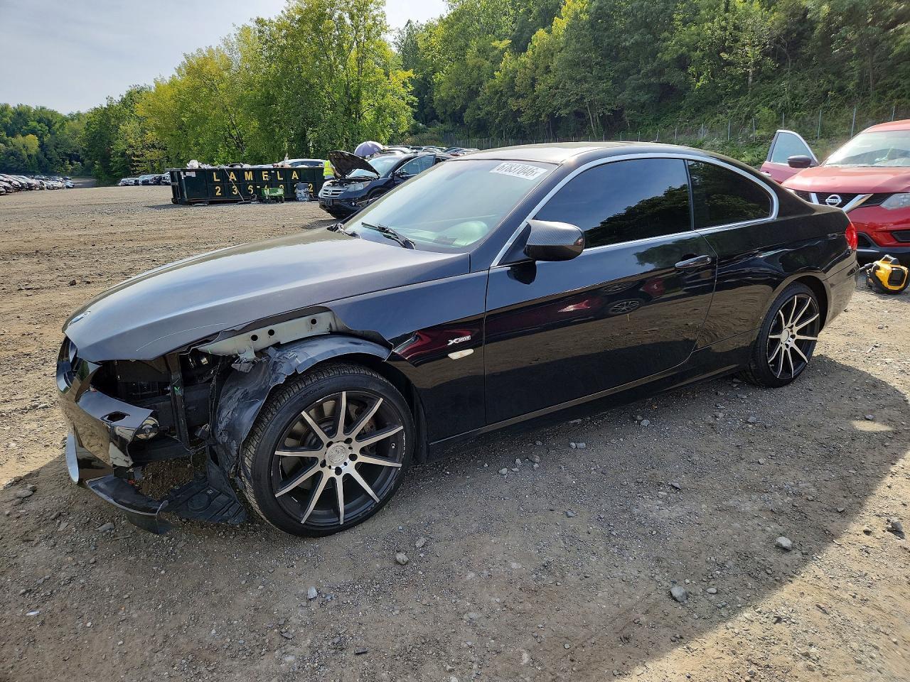 2013 BMW Seria 3 Coupe 335i - zdjęcie główne