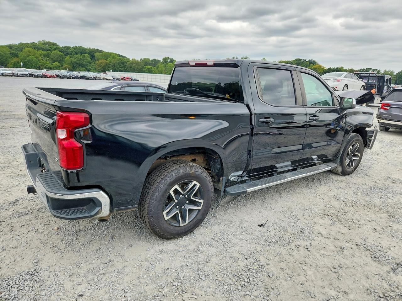 2020 Chevrolet Silverado K1500 Lt - zdjęcie 3
