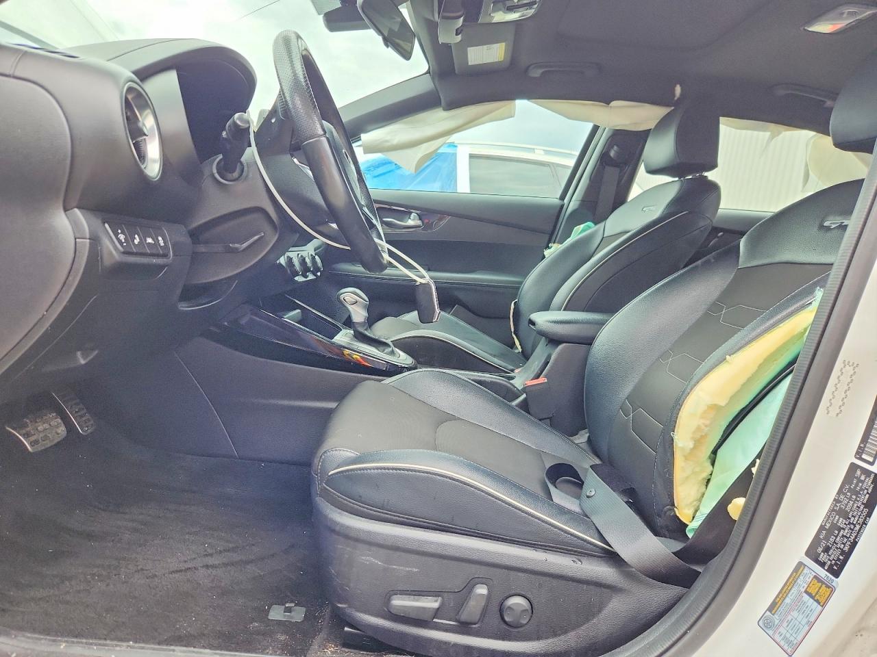 2021 Kia Forte Gt Line - zdjęcie 7