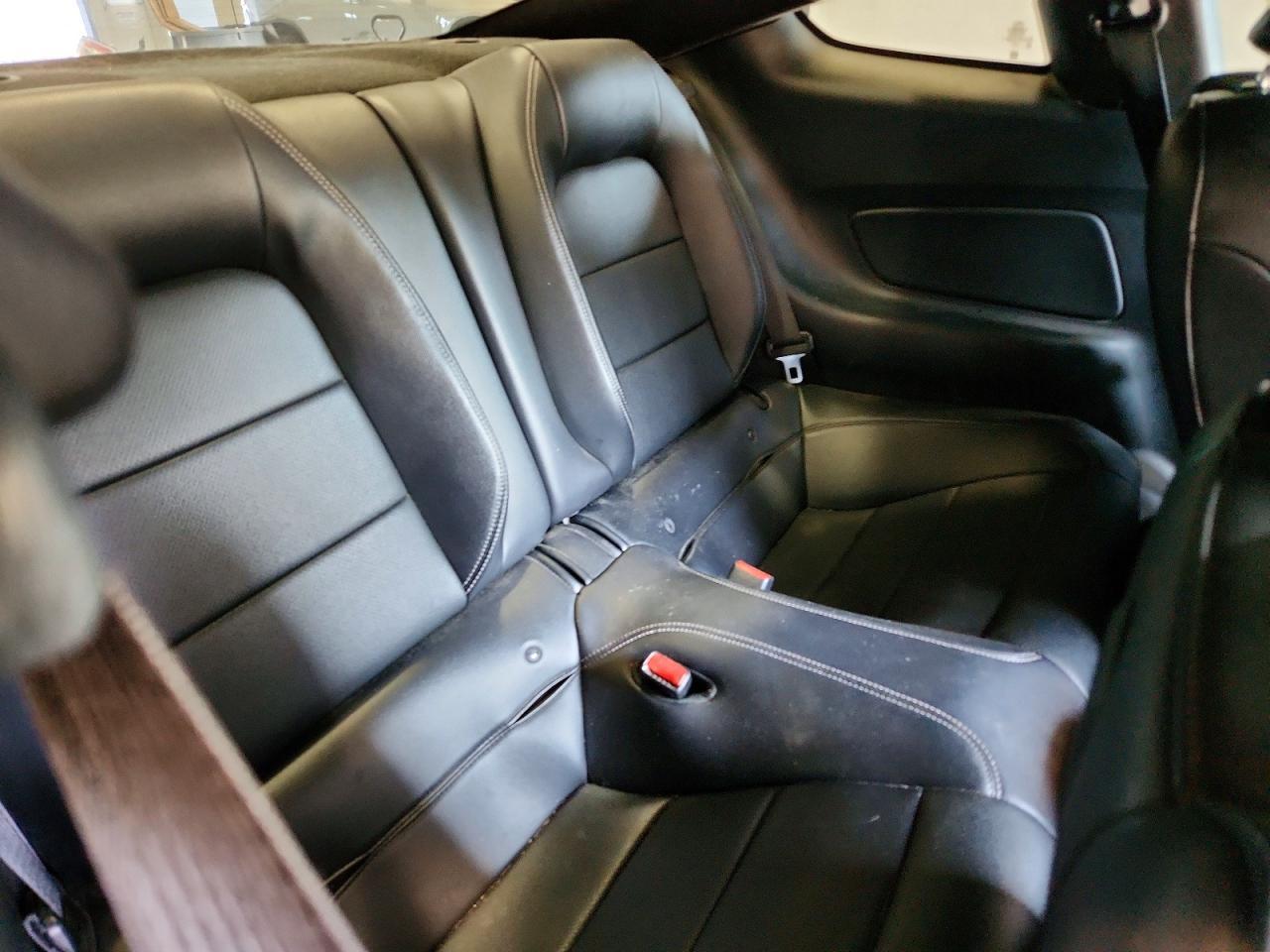 2016 Ford Mustang - zdjęcie 10