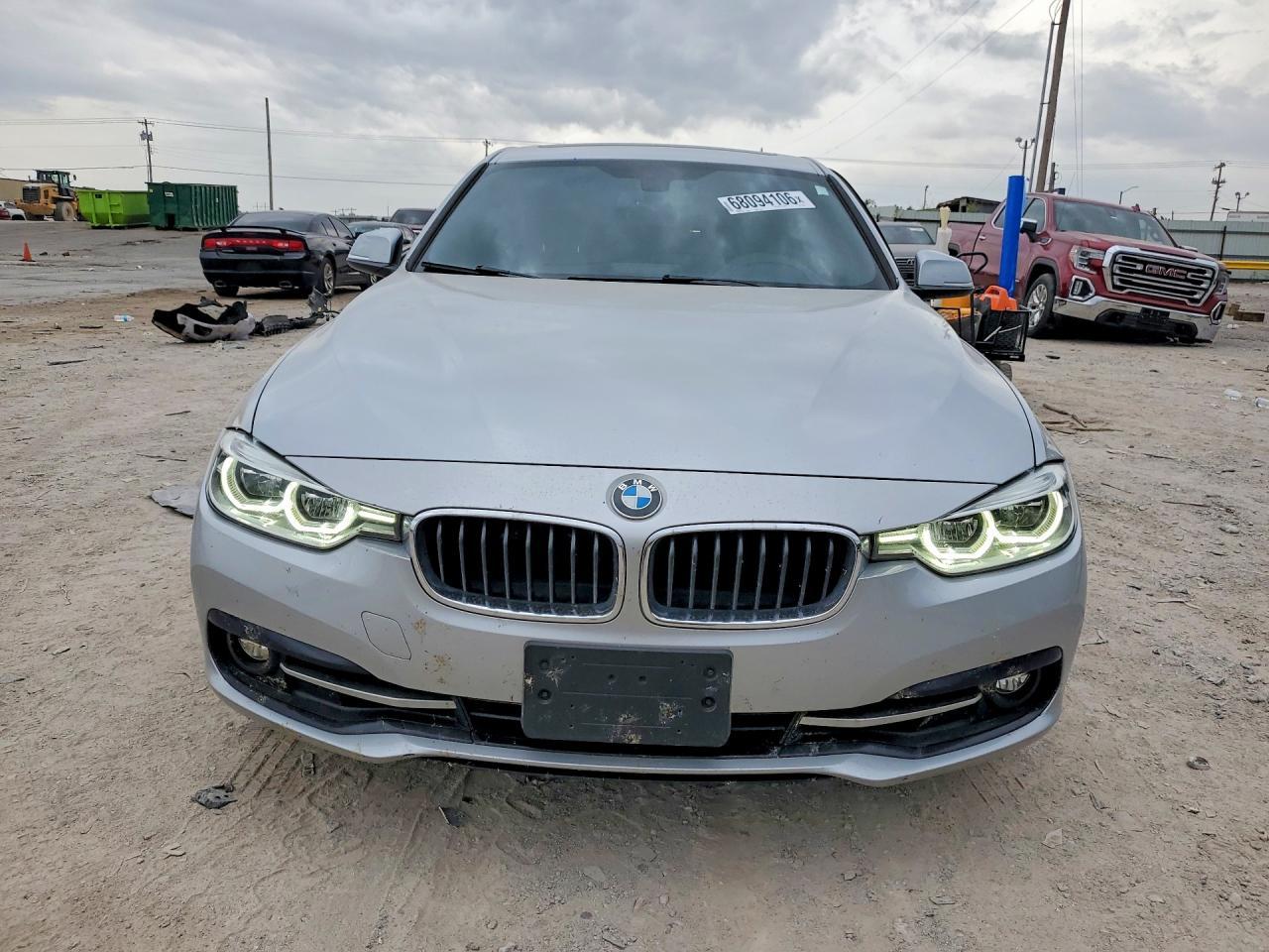 2018 BMW 330 I - zdjęcie 5