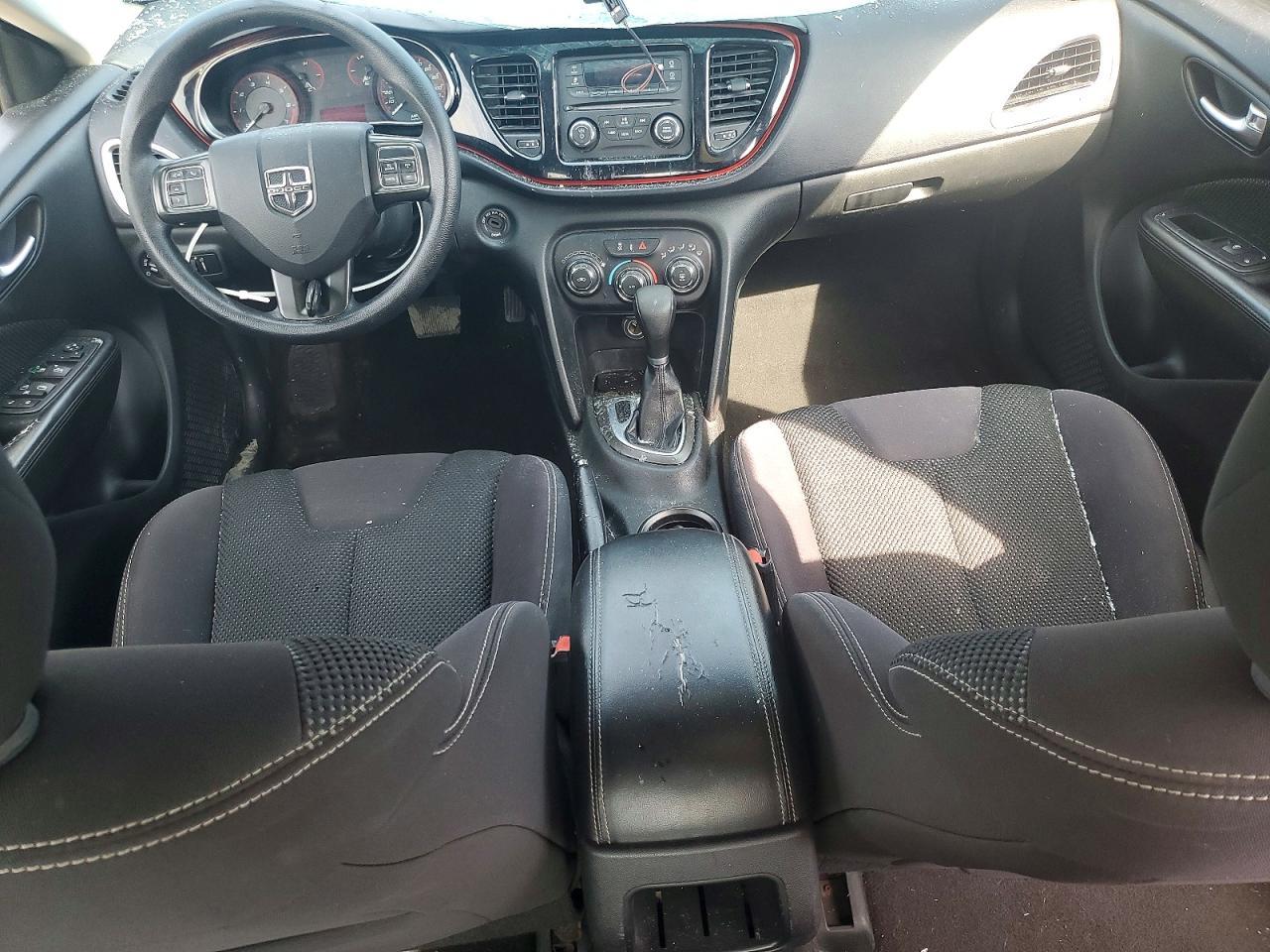 2015 Dodge Dart Sxt - zdjęcie 8
