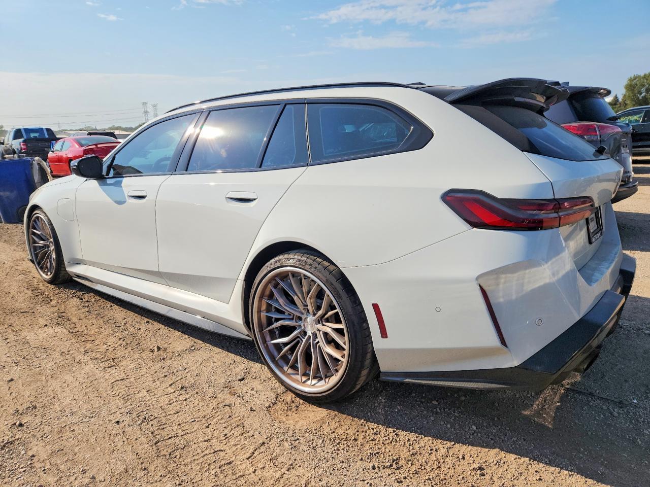2025 BMW M5 Touring - zdjęcie 2