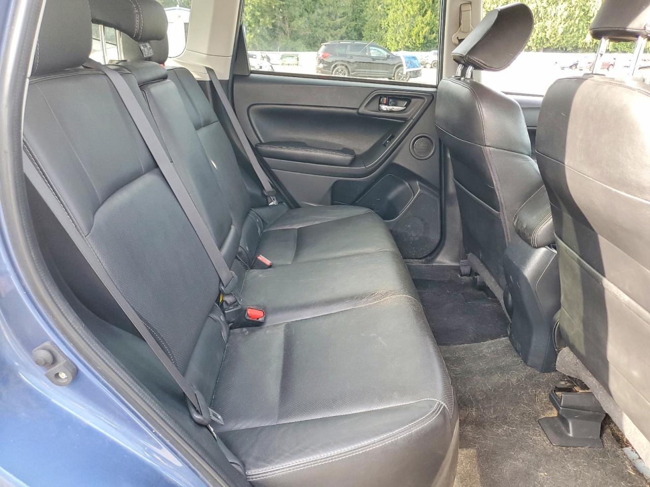 2016 Subaru Forester 2.0Xt Touring - zdjęcie 11