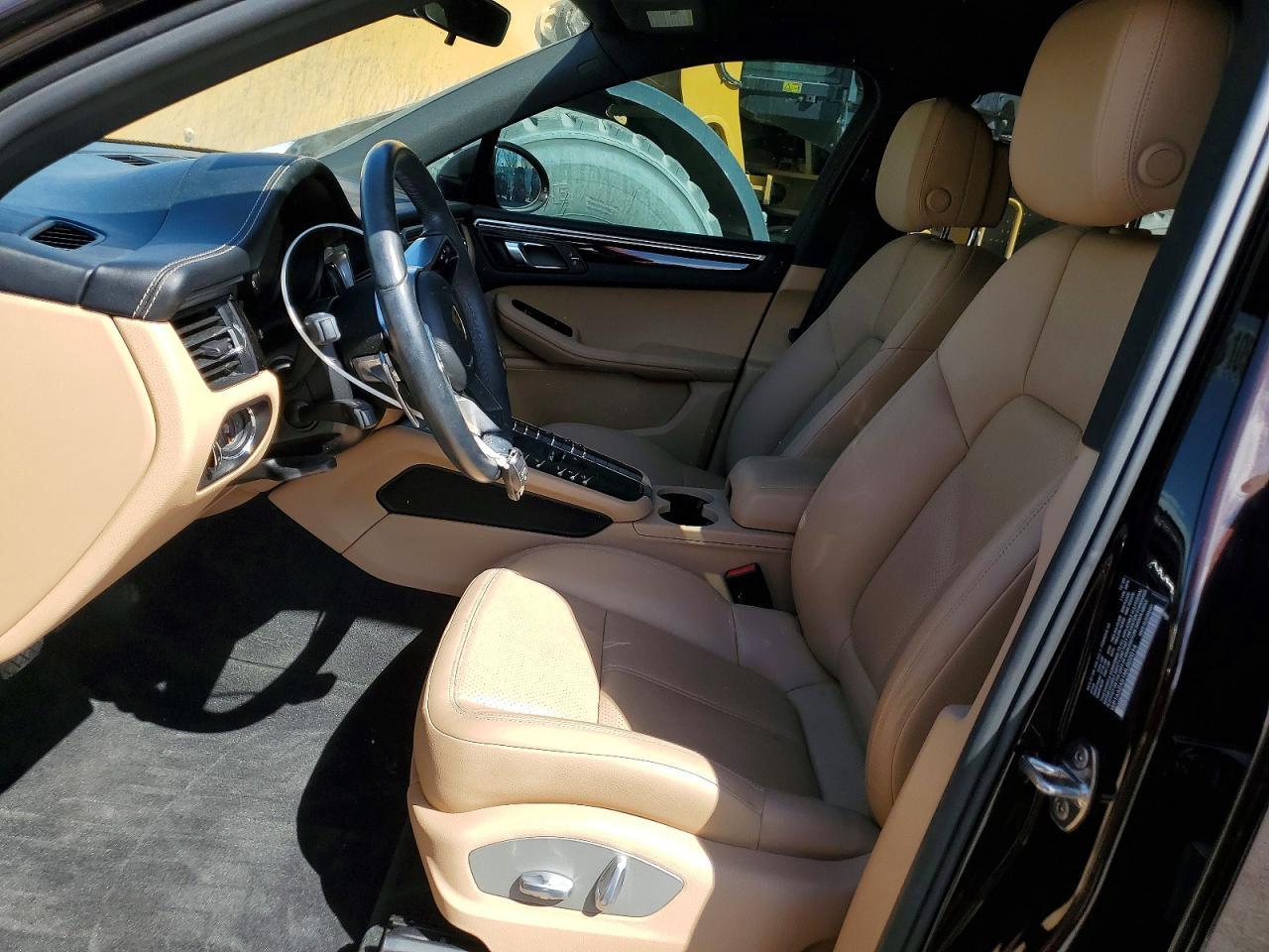 2021 Porsche Macan - zdjęcie 7