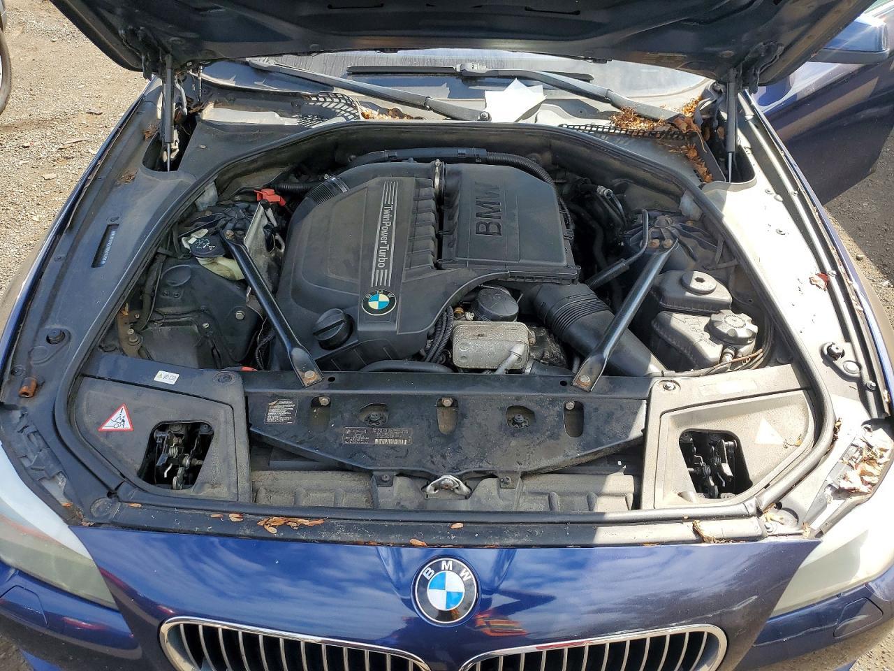 2013 BMW Seria 5 535i - zdjęcie 11