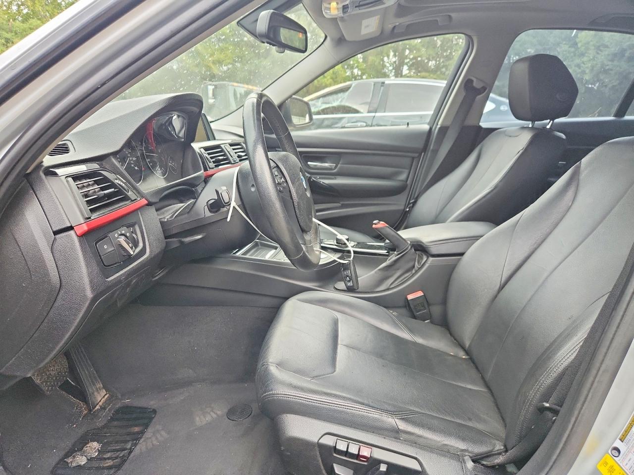 2013 BMW 328 I - zdjęcie 7