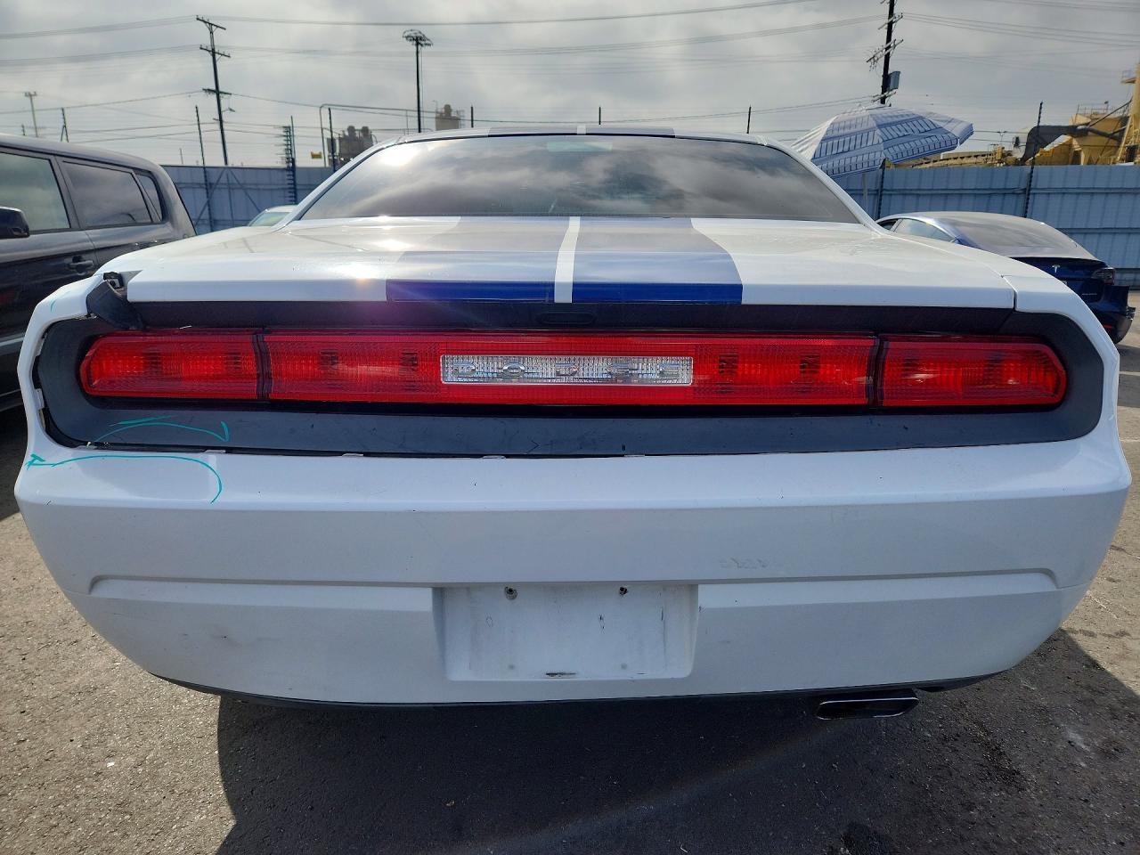 2013 Dodge Challenger Sxt - zdjęcie 6