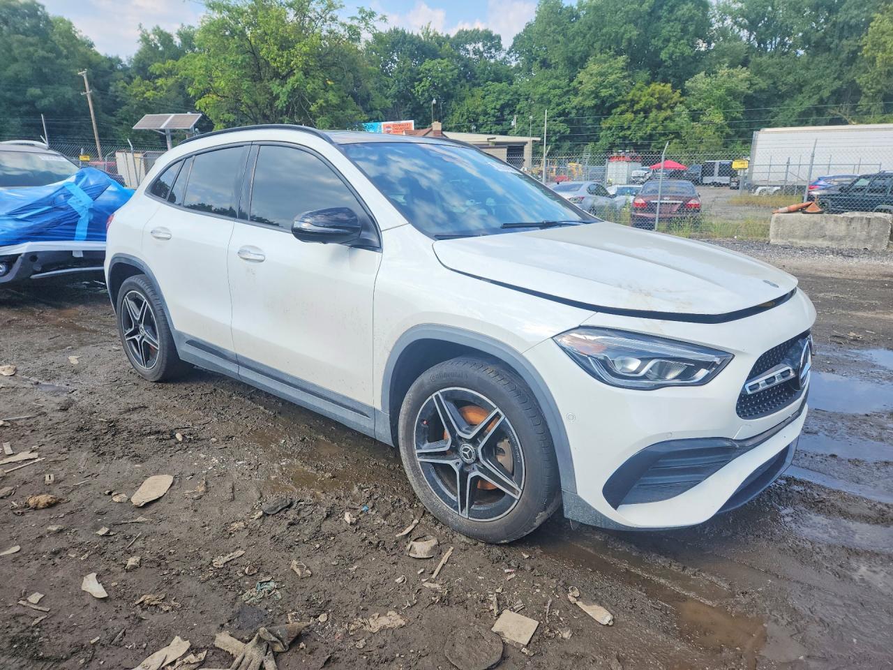 2021 Mercedes-Benz Gla 250 4Matic - zdjęcie 4