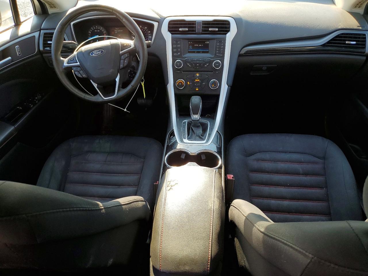 2015 Ford Fusion Se - zdjęcie 8