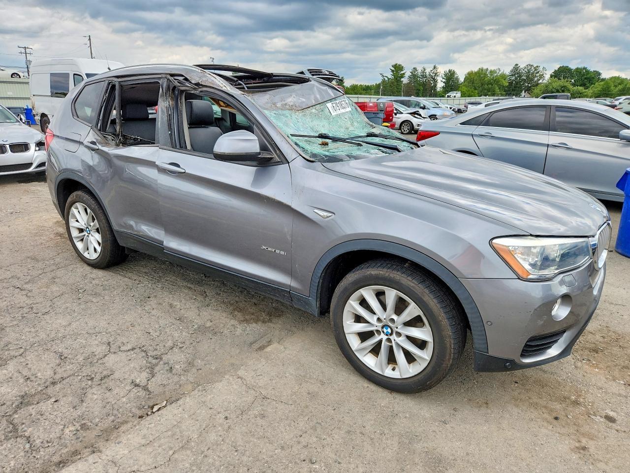 2016 BMW X3 xDrive28I - zdjęcie 4