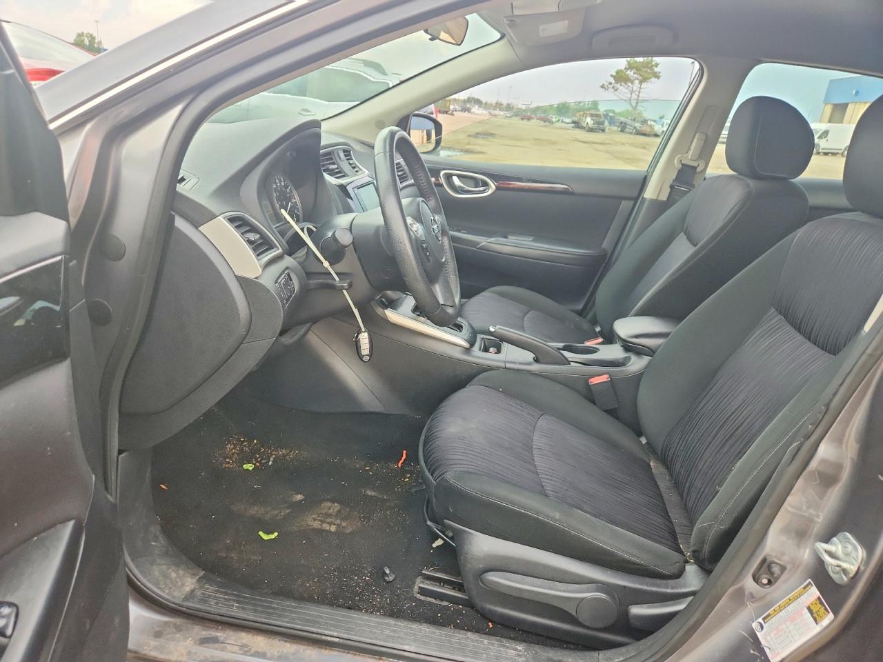 2019 Nissan Sentra Sv - zdjęcie 7