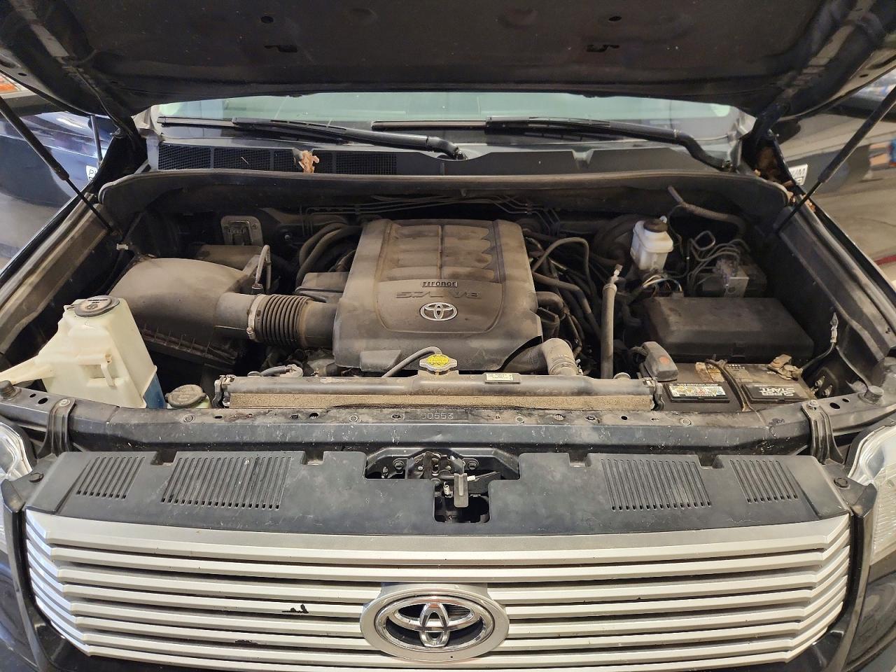 2017 Toyota Tundra Platinum - zdjęcie 11