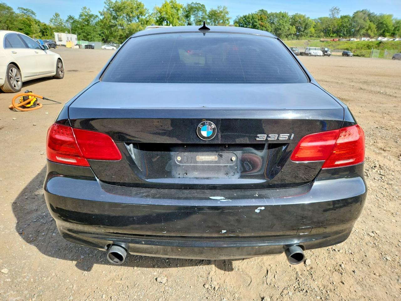 2013 BMW Seria 3 Coupe 335i - zdjęcie 6