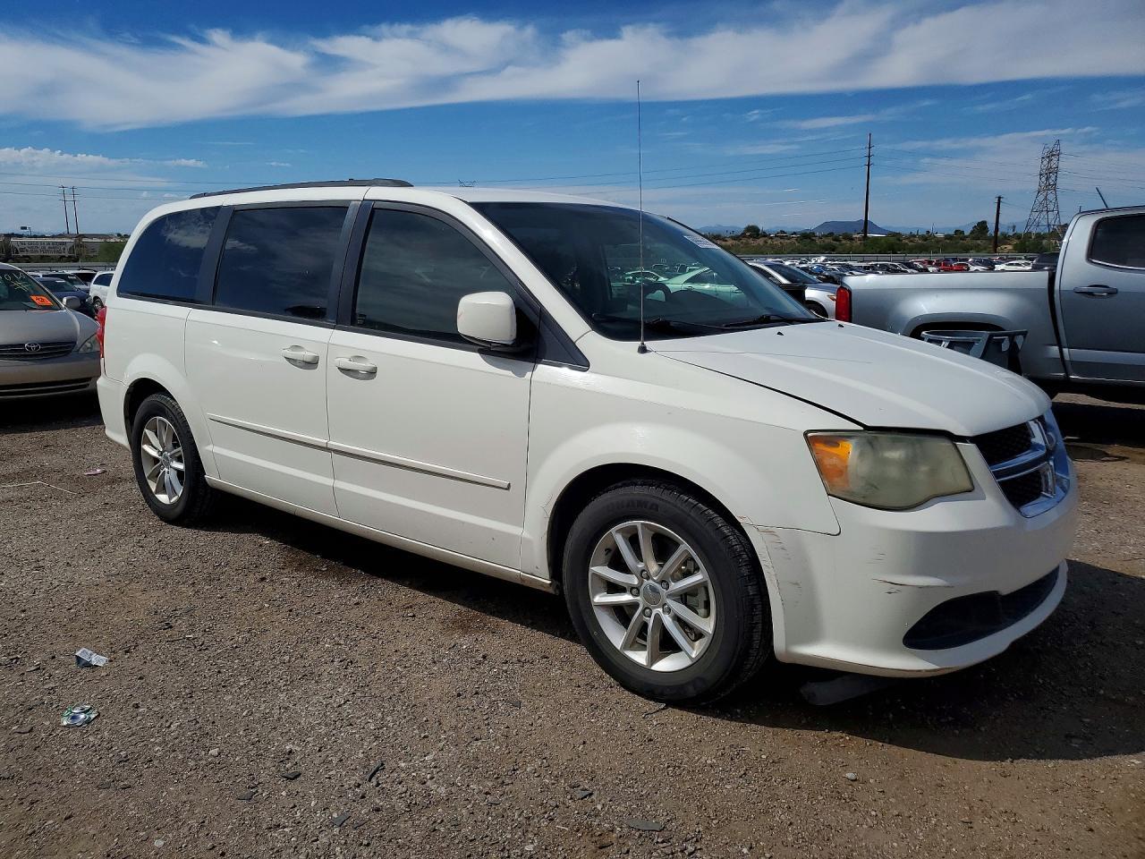 2013 Dodge Grand Caravan Sxt - zdjęcie 4