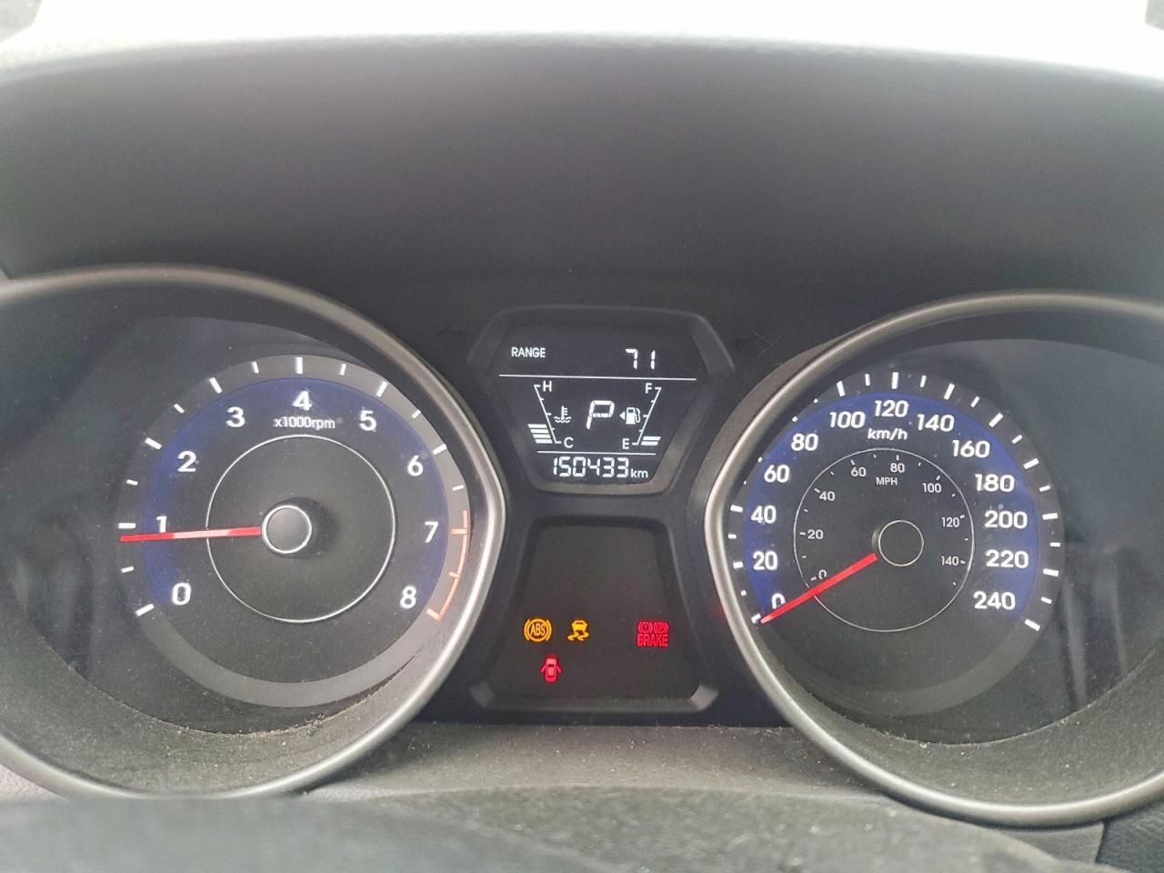 2014 Hyundai Elantra Se - zdjęcie 9