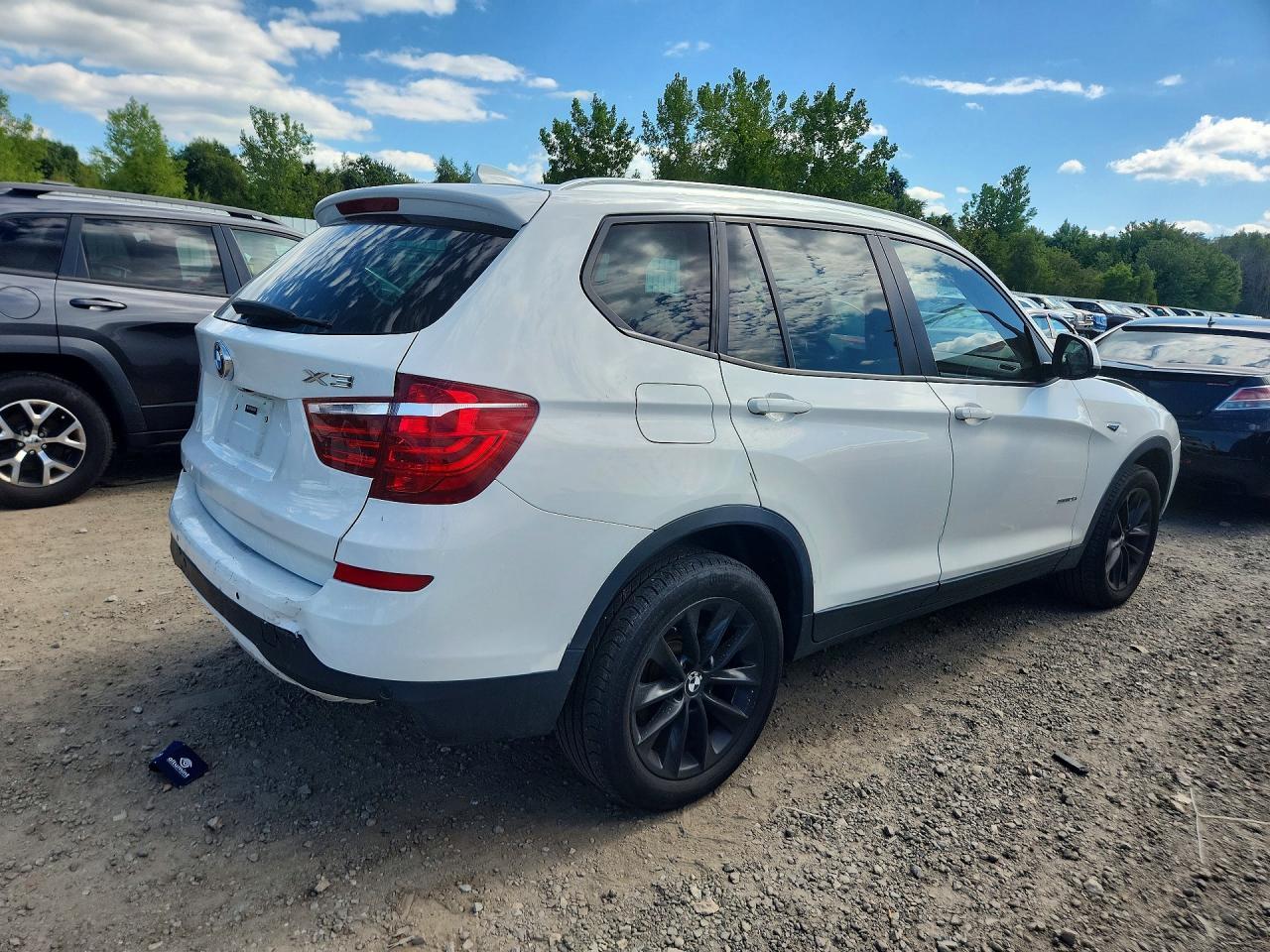 2017 BMW X3 Sdrive28I - zdjęcie 3