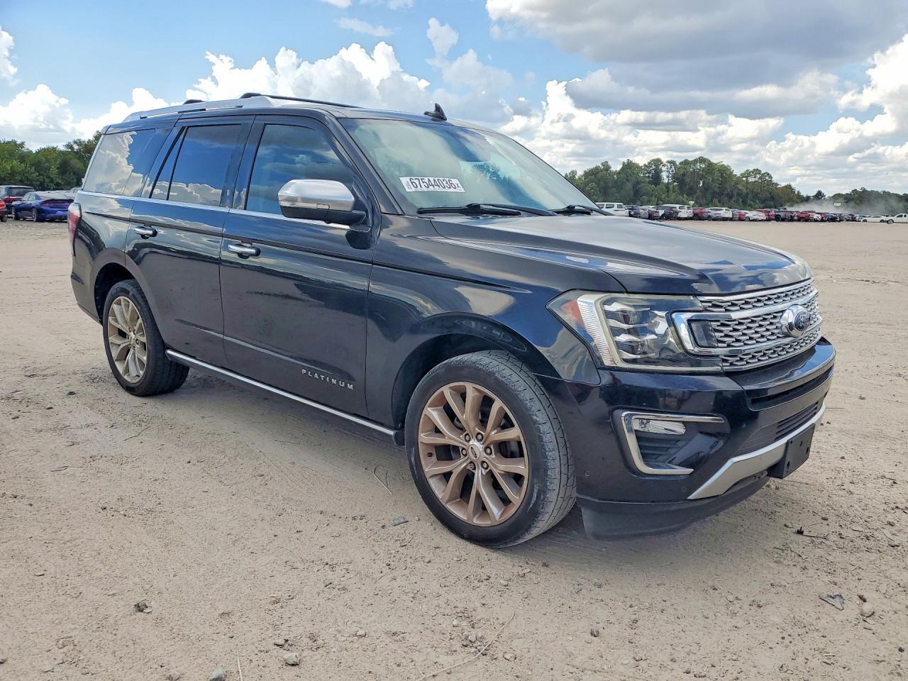 2018 Ford Expedition Platinum - zdjęcie 4