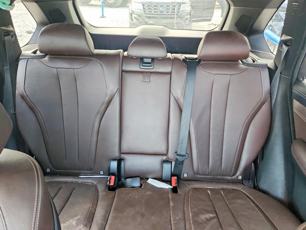 2015 BMW X5 xDrive50I - zdjęcie 10