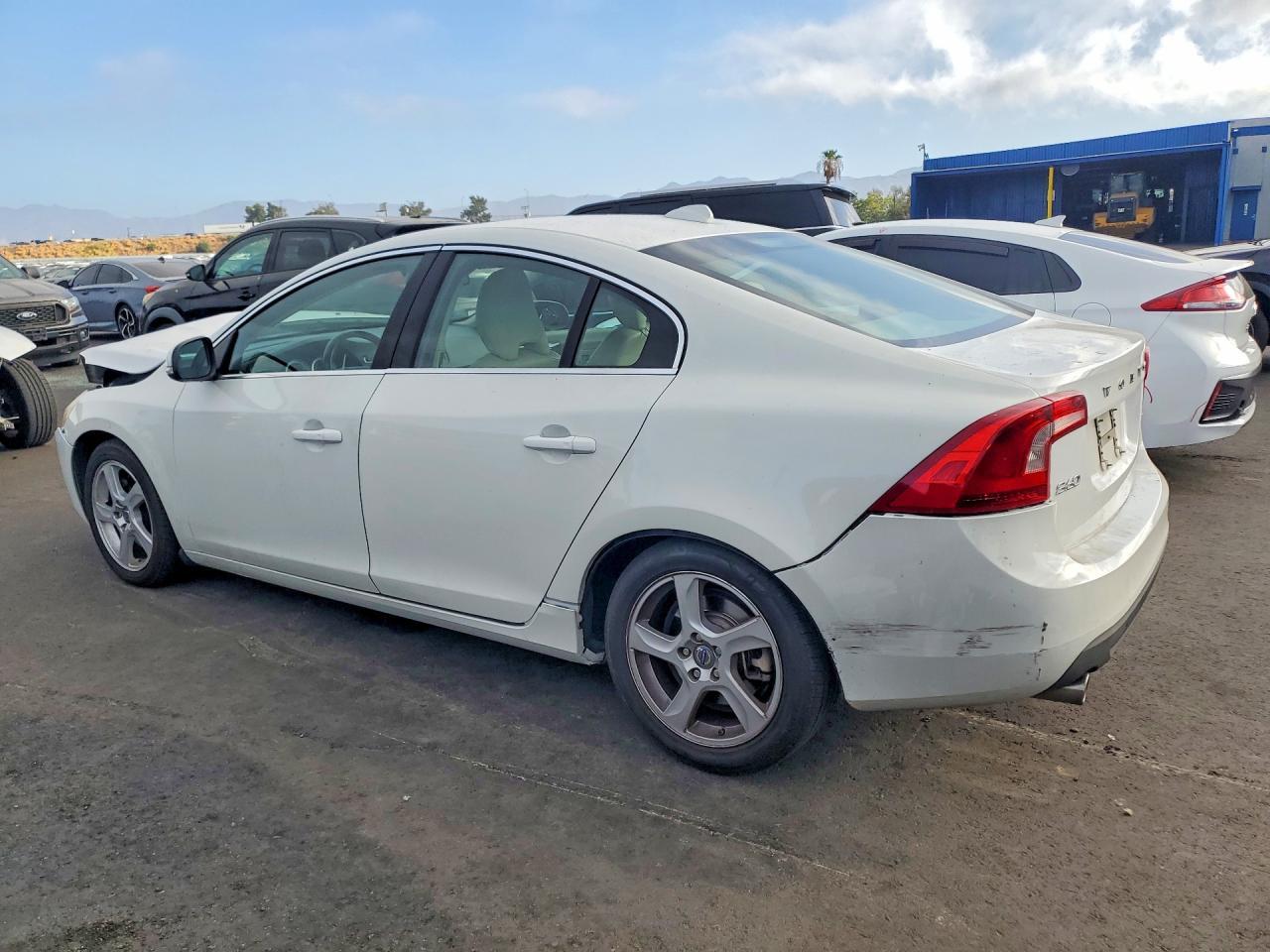 2013 Volvo S60 T5 - zdjęcie 2