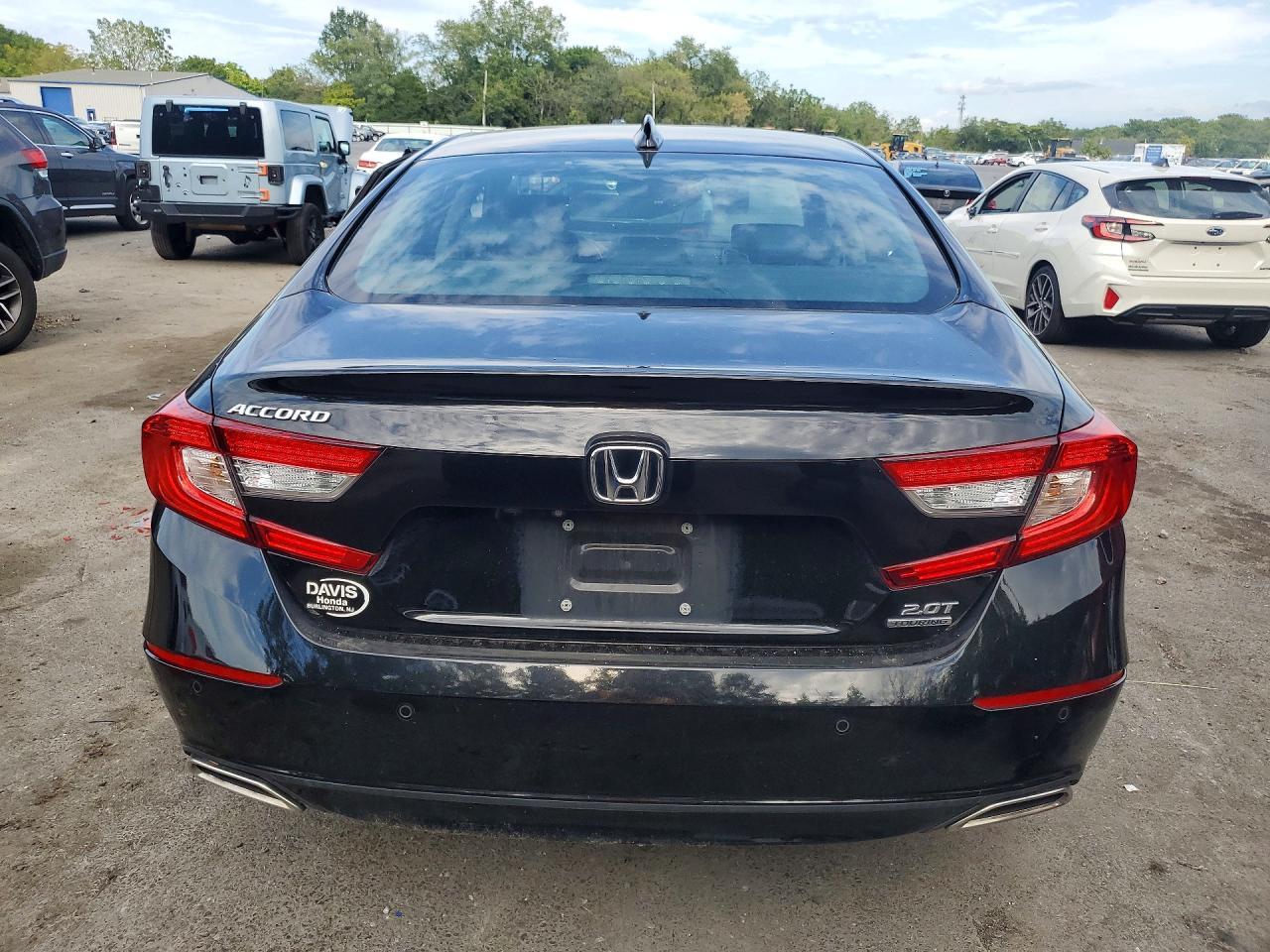 2021 Honda Accord Touring - zdjęcie 6