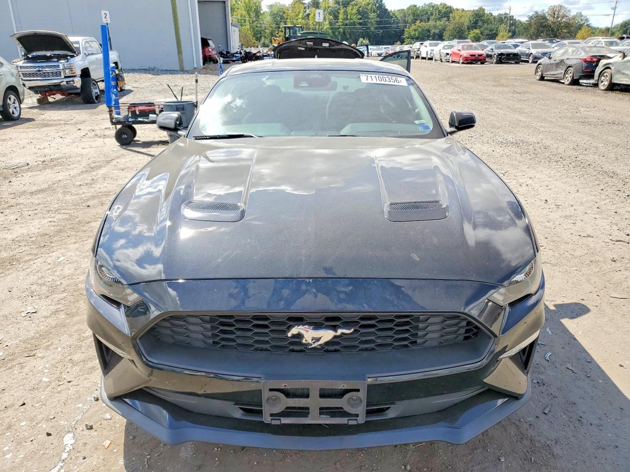 2022 Ford Mustang - zdjęcie 5