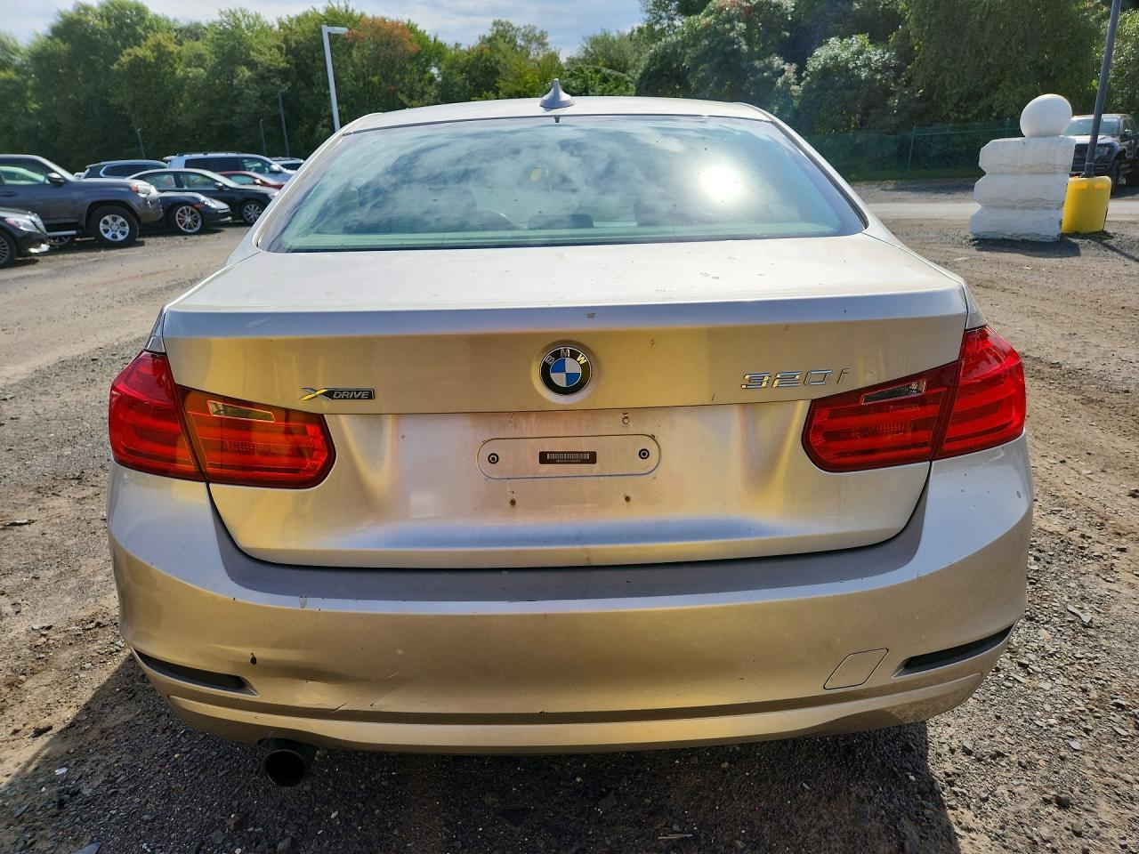 2014 BMW 320 I xDrive - zdjęcie 6