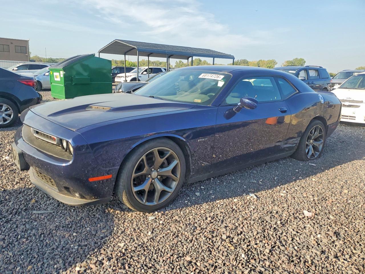 2015 Dodge Challenger Sxt - zdjęcie główne