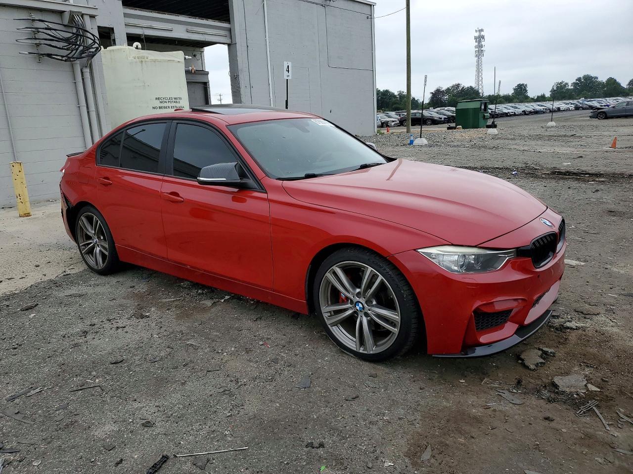 2013 BMW Seria 3 335i - zdjęcie 4