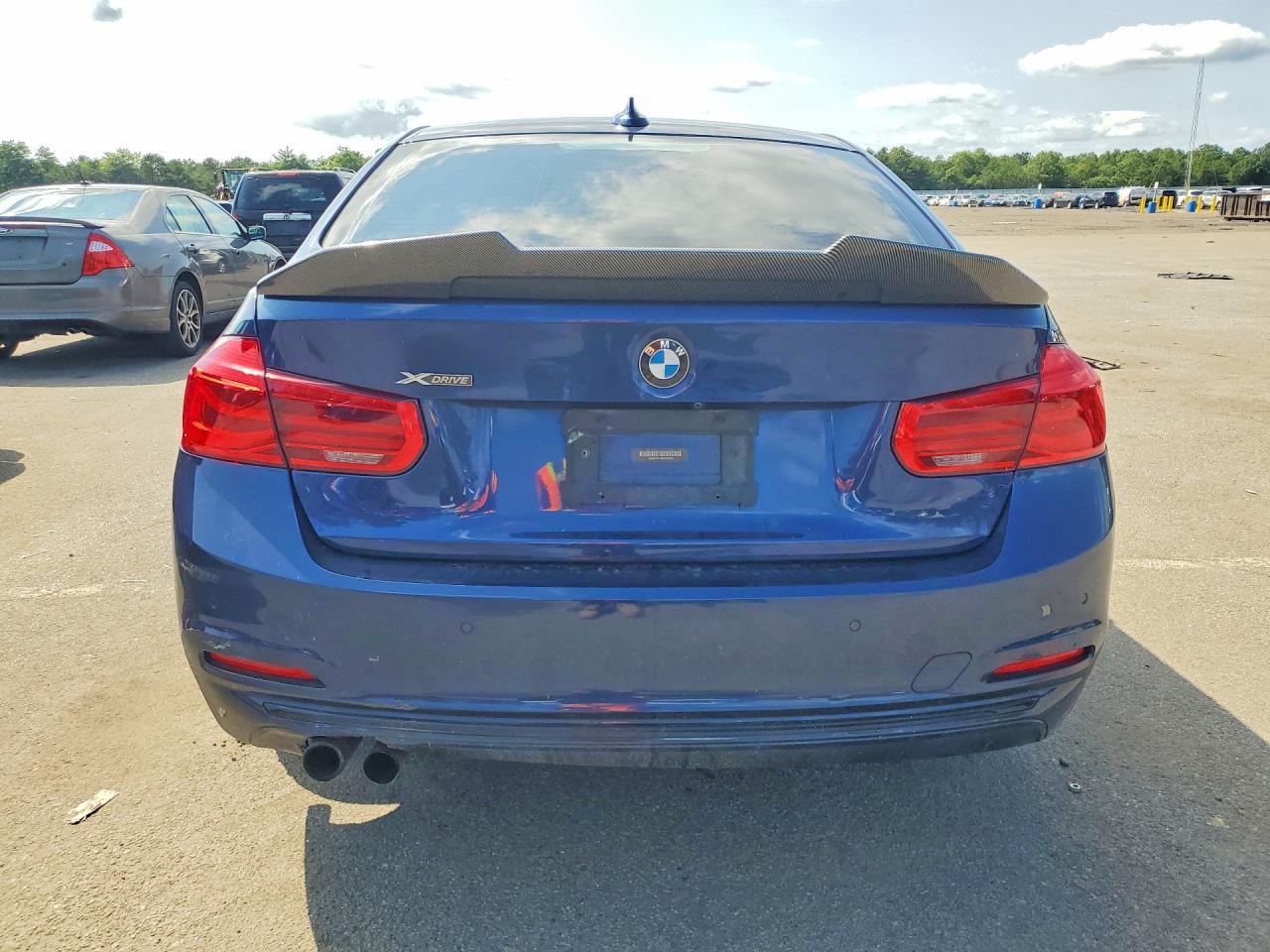2016 BMW Seria 3 328i - zdjęcie 6